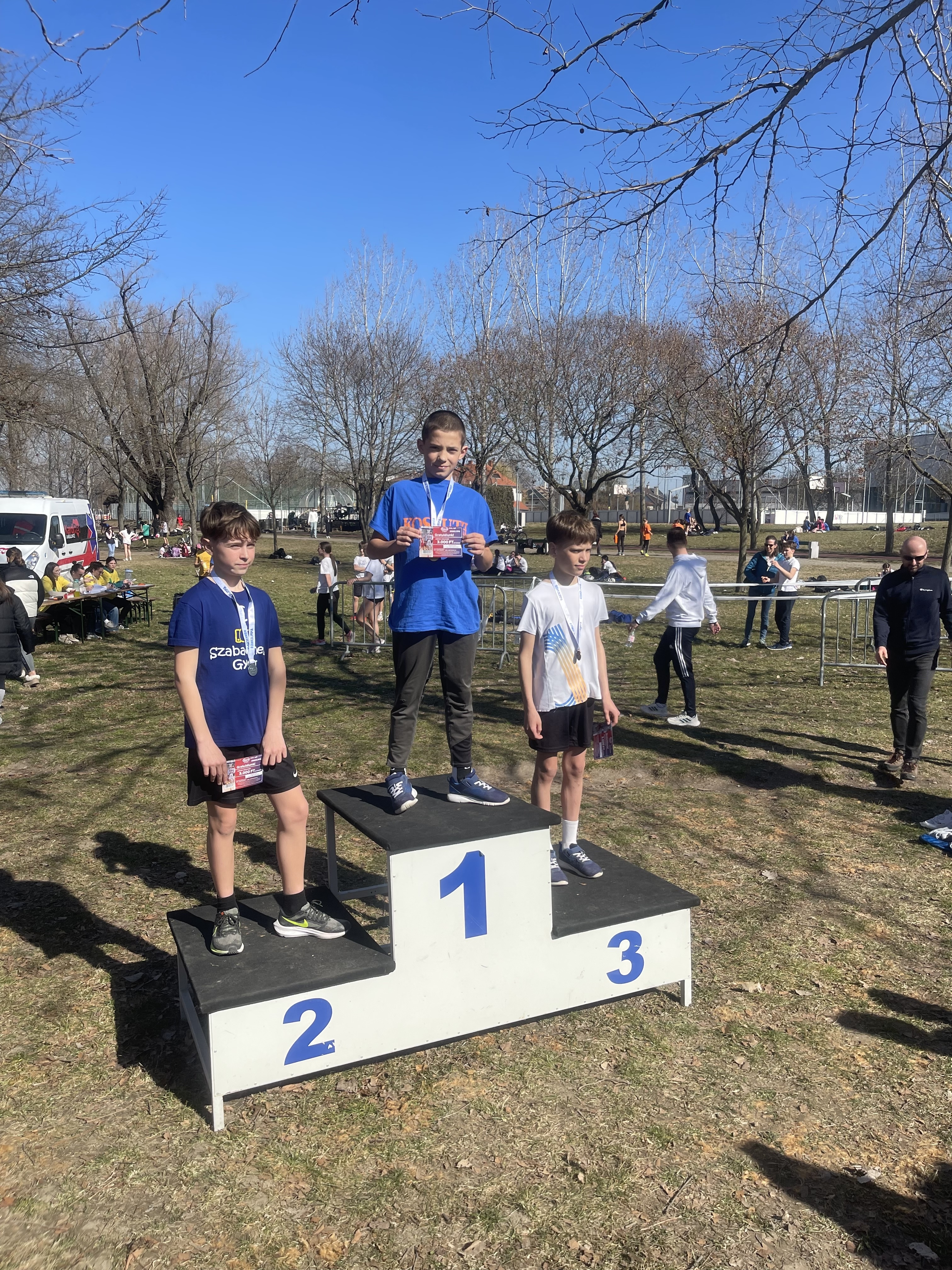 díjátadó másolat.jpg